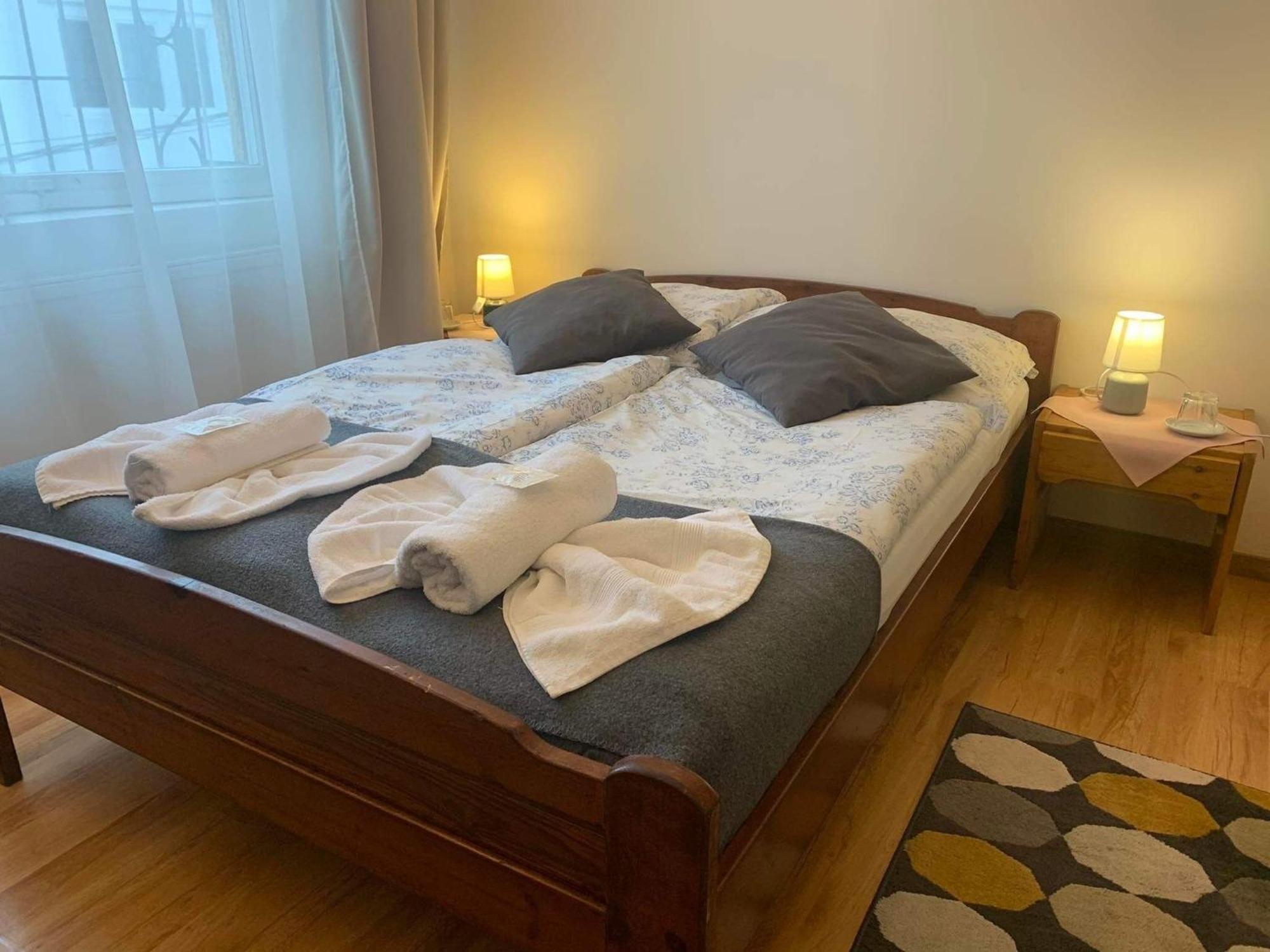 Aranykorona Hotel Miskolc Buitenkant foto
